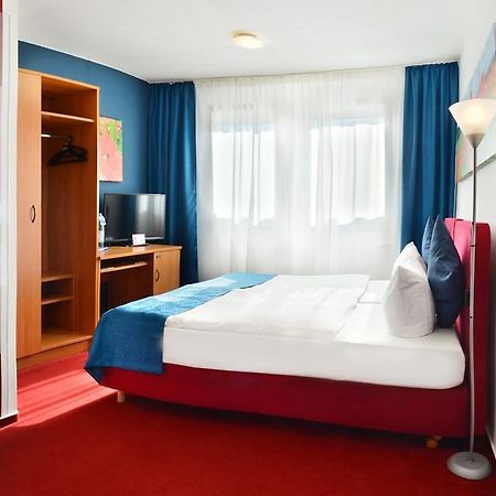 Centra Hotel Schwedt Buitenkant foto